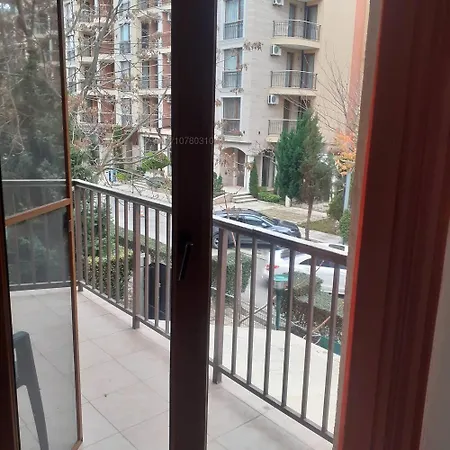 Bright And Cozy 3 Bedroom In Sunny * Slantschew brjag